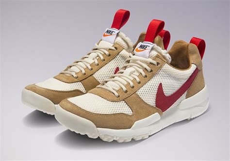 Review Tom Sachs Nike Craft Mars Yard 2.0 from Zasc : 